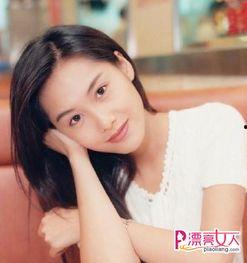 朱茵家庭资料,从童年到成名之路