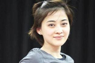 前三名明星,揭秘前三名明星的闪耀时刻与辉煌成就”