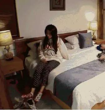 闻袜子视频花絮,明星们的趣味日常瞬间