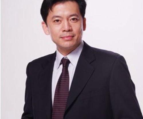 吴微个人资料多大岁了,岁月沉淀，演绎人生精彩